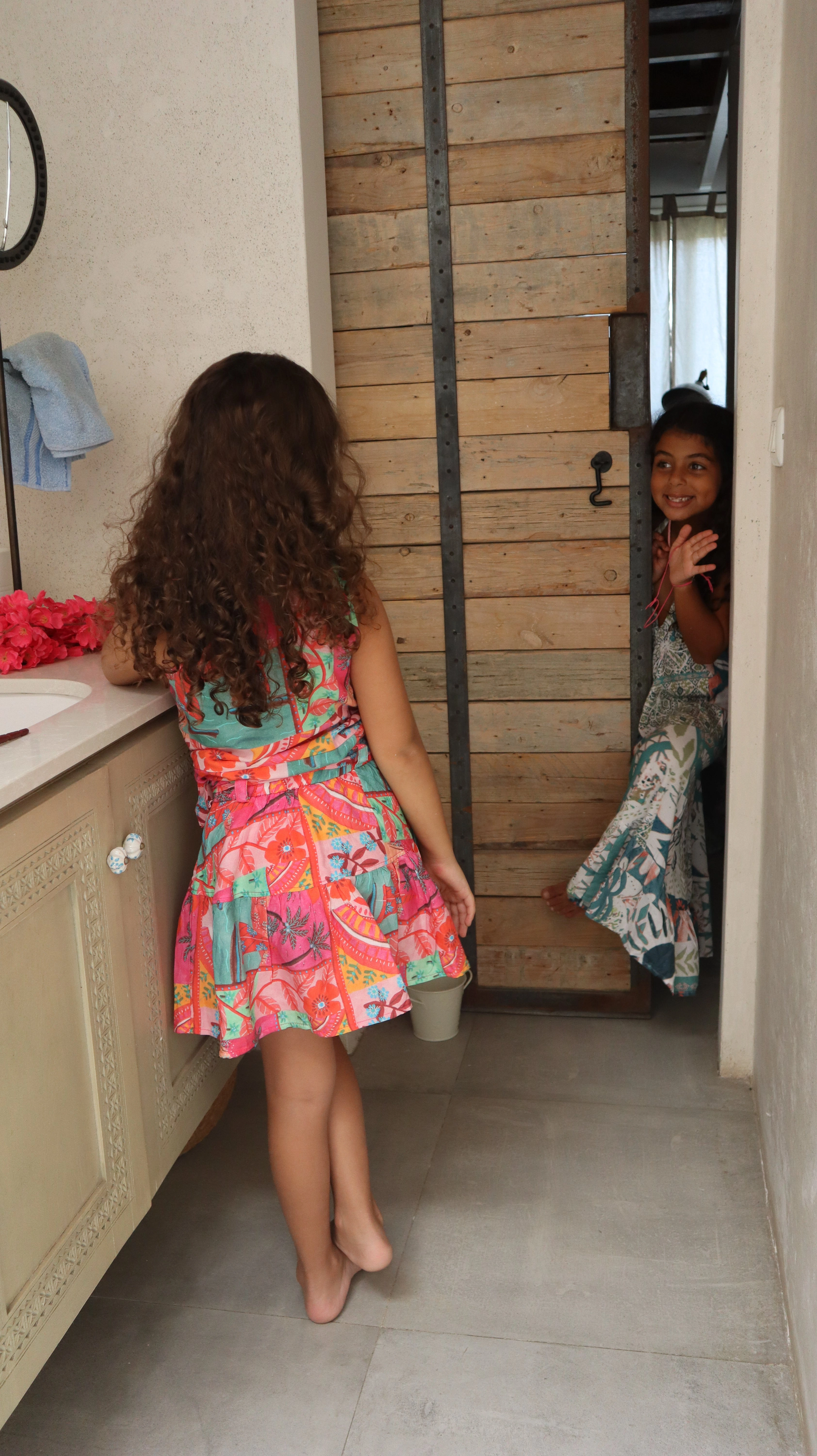 Roeqiya's Swirlin Knot Skirt: Dance in Delight! Chic & Playful. Get Yours!